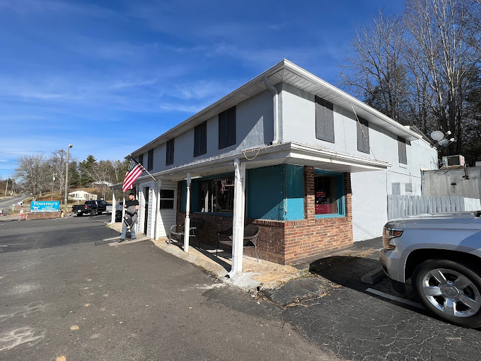 Tommy's Family Restaurant